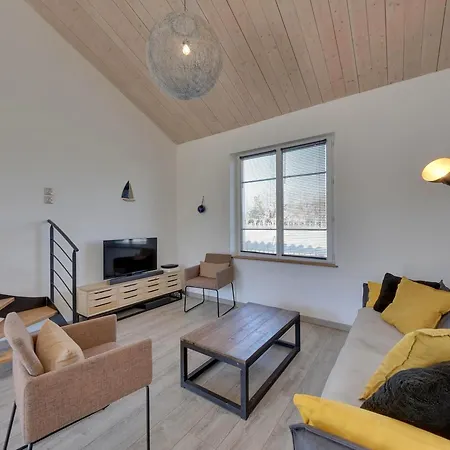 Сasa de vacaciones Maison Rénovée Avec Piscine, Jardin Clos Et Terrasse, à 5 Min De La Et Des Commerces - Fr-1-706-5